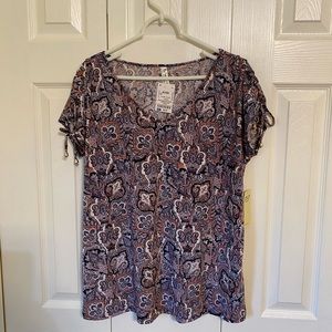 🌺Per Seption brand short sleeve top.